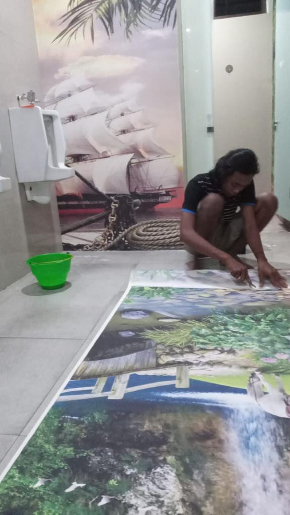 Project Pasang Wallpaper Dinding Vinyl
